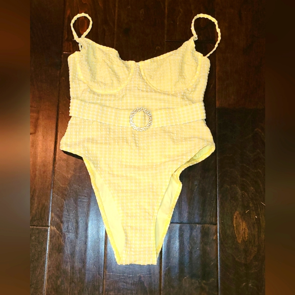 Fashion Nova Swimsuit.